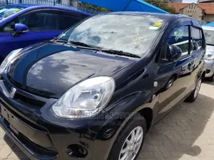 Toyota Passo 2015 Black