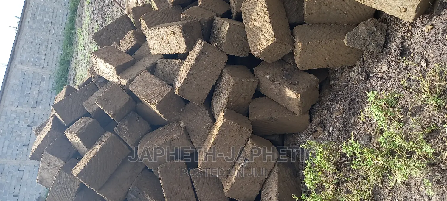 Khaki Grade One Machine Cut Stones