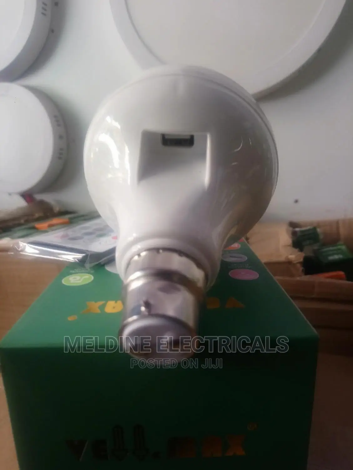 Velmax LED Music Bulb