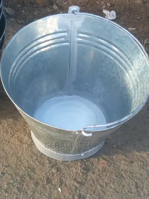 Metalic Buckets