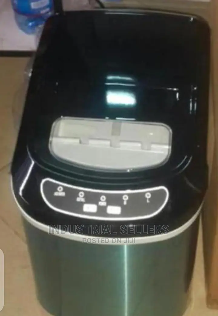 Excellent Ice Cube Maker