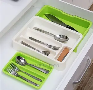 Expandable Cutlery Organizer