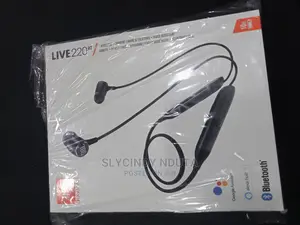 Live 220 BT