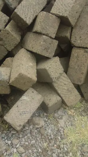 Machine Cut Stones,