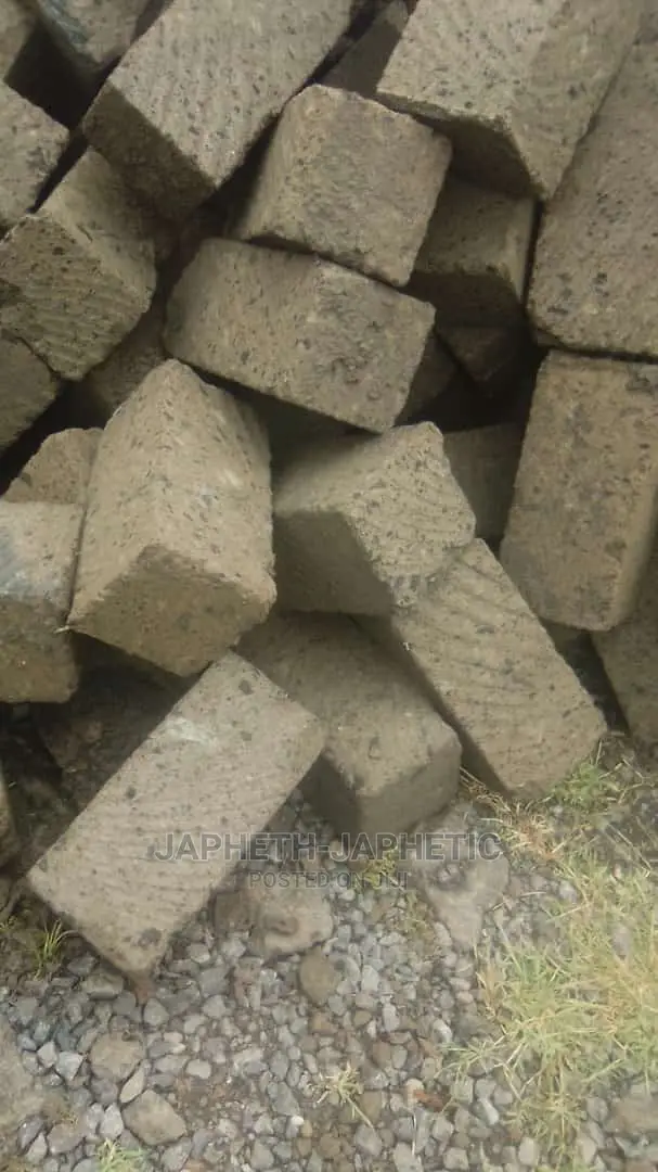 Machine Cut Stones,