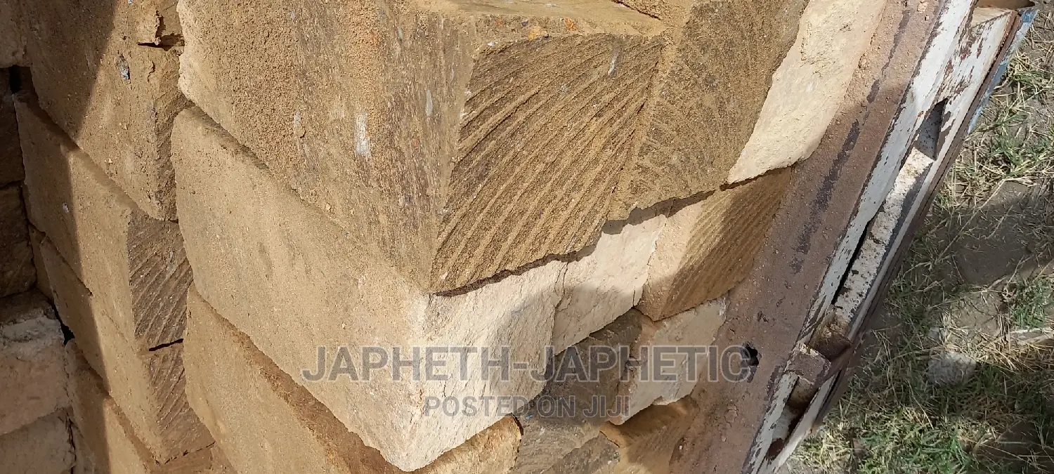 Machine Cut Stones,