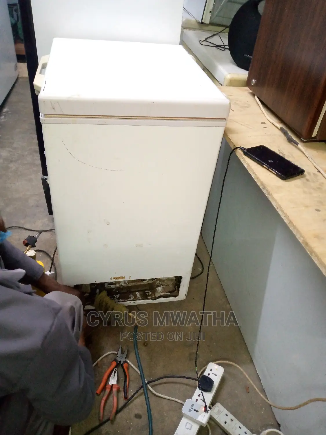 Fridge And Freezers Repair