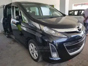 Mazda Biante 2015 Blue