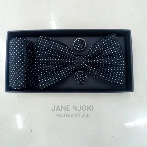 Porke Dot Tie