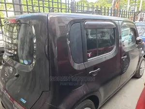 Nissan Cube 2015 Purple