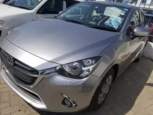 Mazda Demio 2015