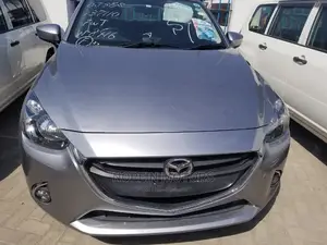 Mazda Demio 2015