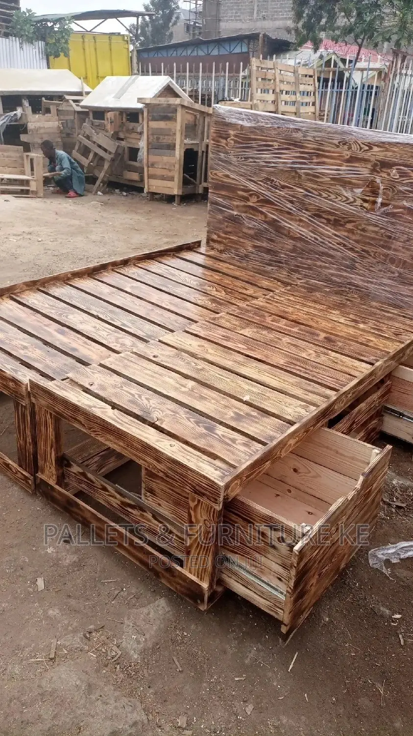 5 by 6 Drawer Pallet Bed