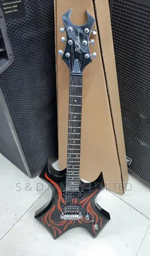 BC RICH Solo Guitar