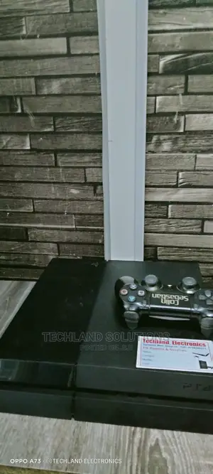 Ps4 ,500gb