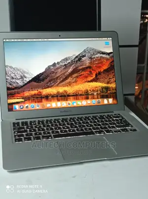 Laptop Apple MacBook Air 4GB Intel Core I5 SSD 250GB