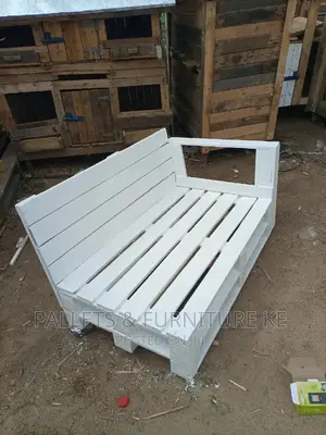 Balcony Pallets Seat