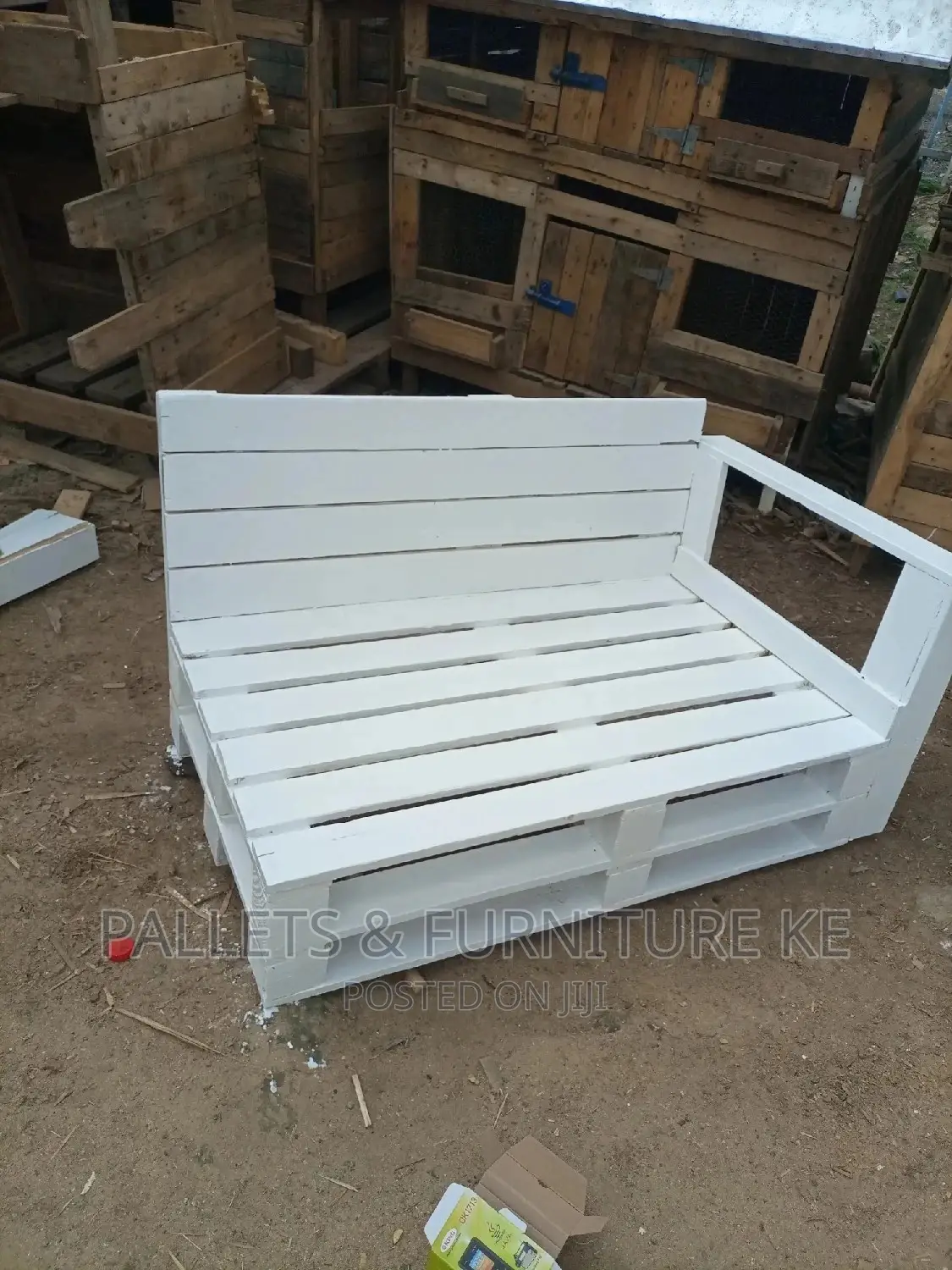 Balcony Pallets Seat