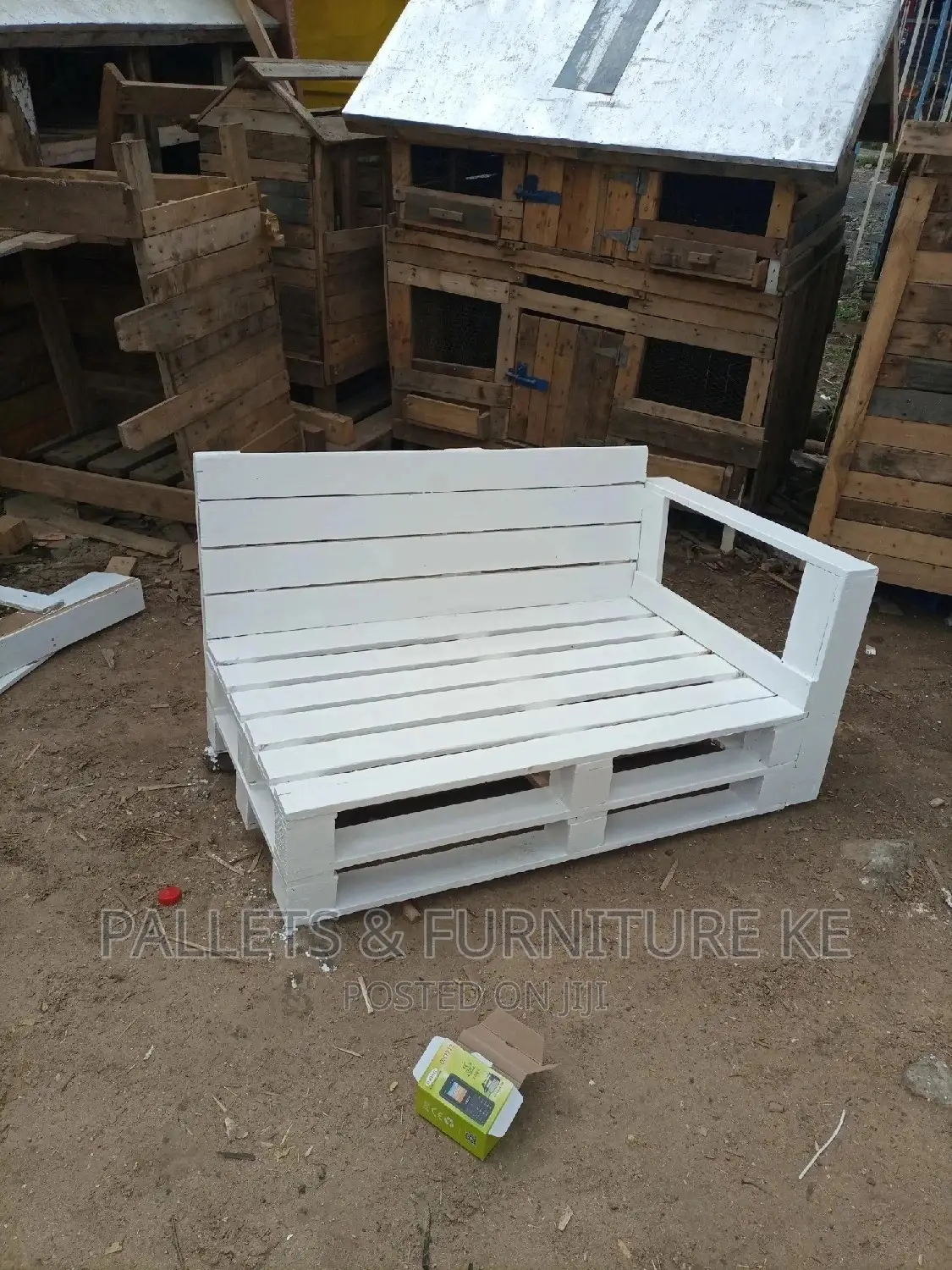 Balcony Pallets Seat