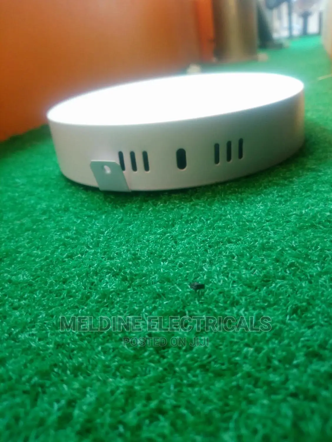 LED 12watts Surface .