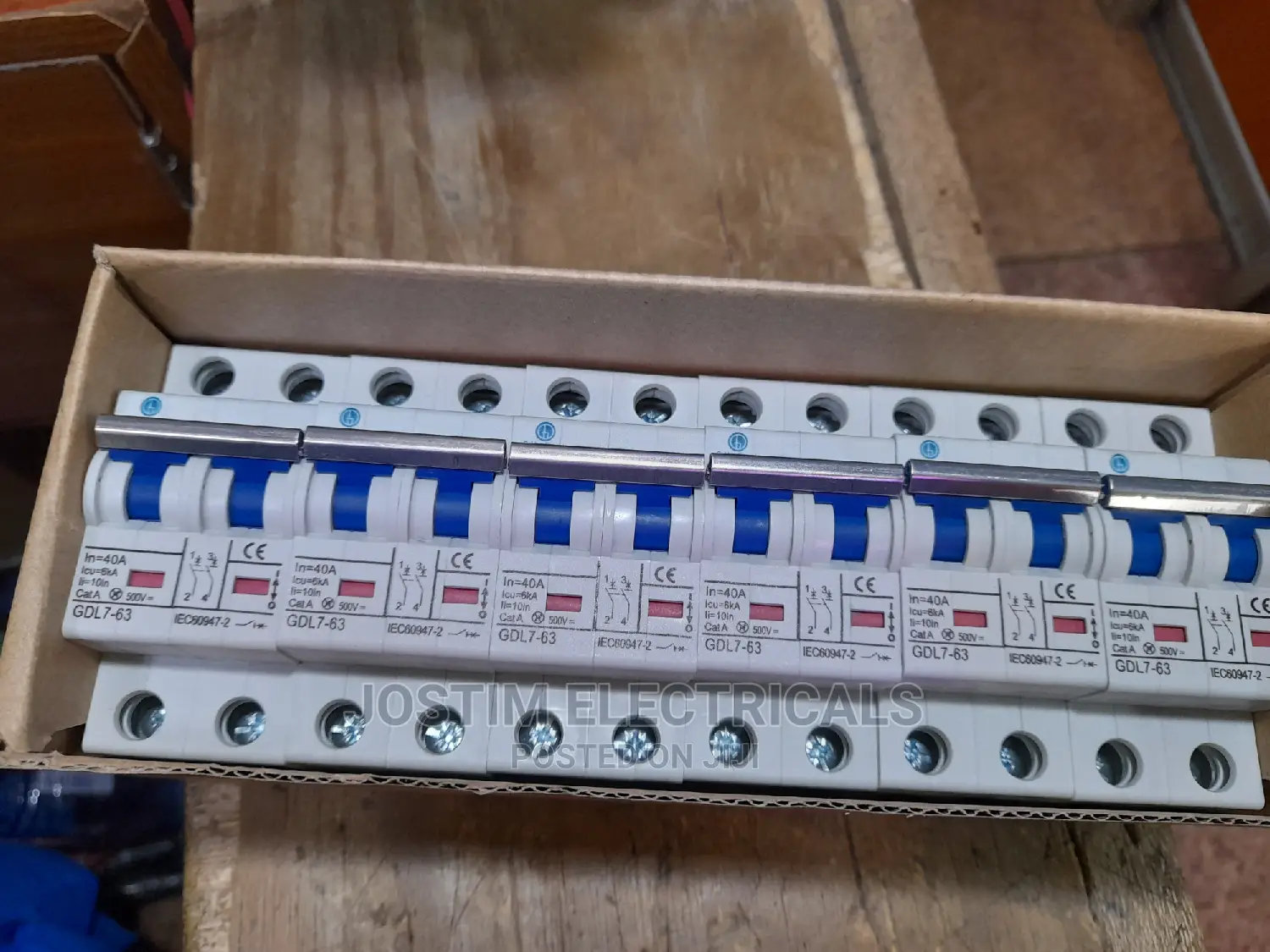 40a Dc McBs