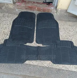 New Rubber Joined 5-Seaters Floor Mats.