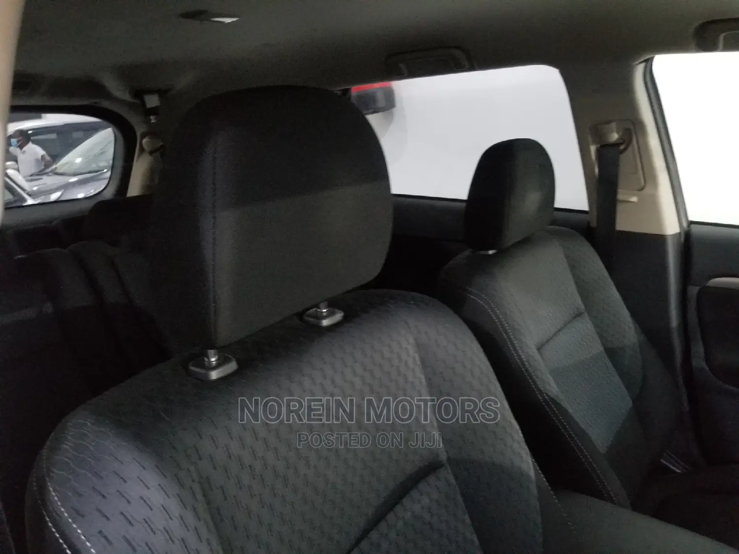 Mitsubishi Outlander 2015 White