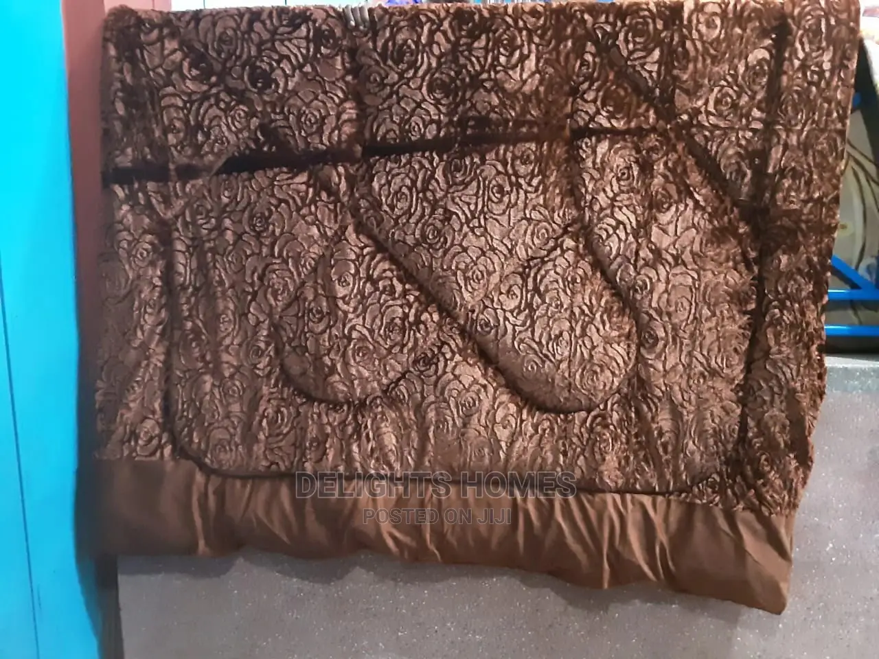 Plain Woolen Duvets 5by6