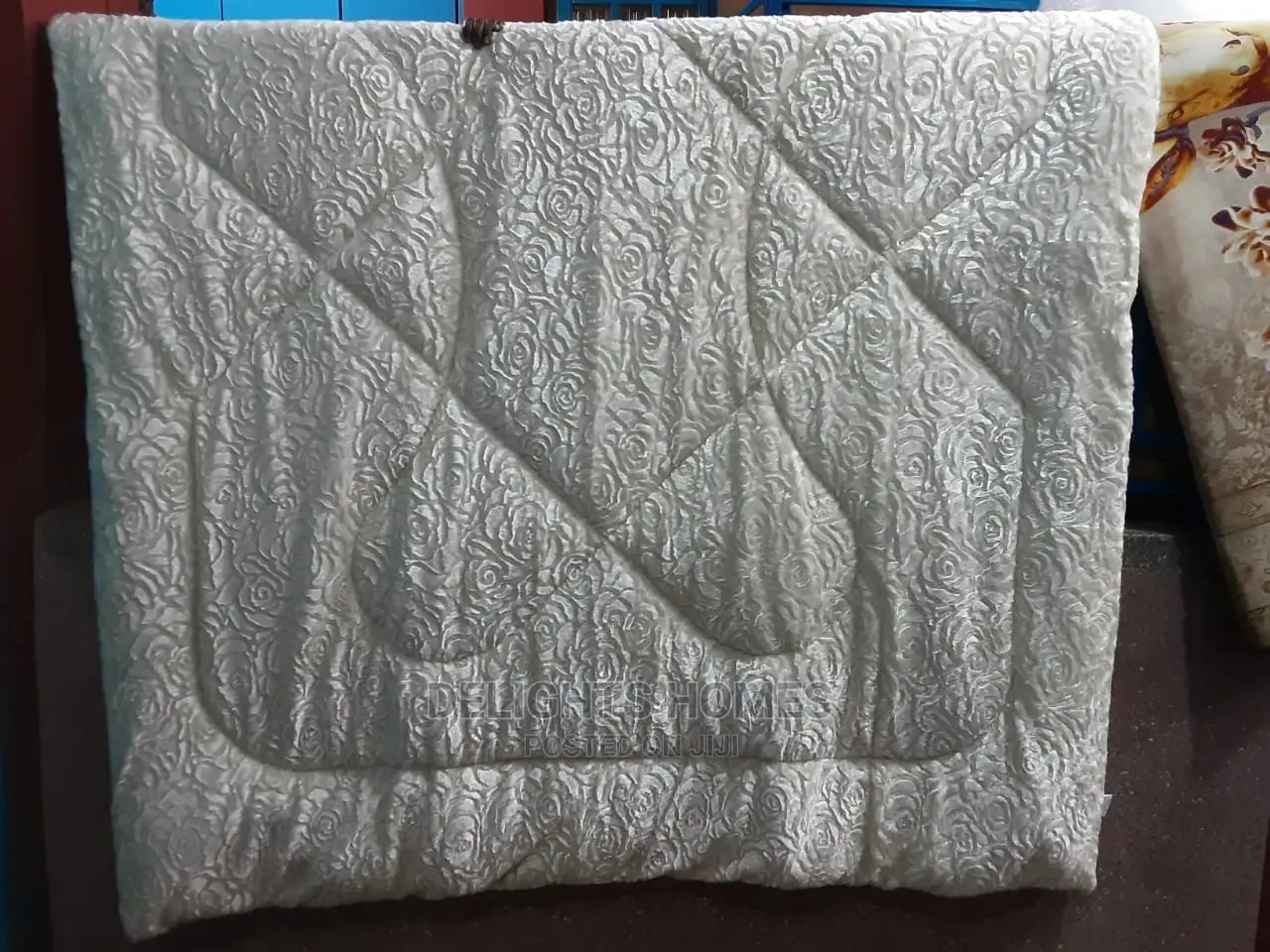 Plain Woolen Duvets 5by6