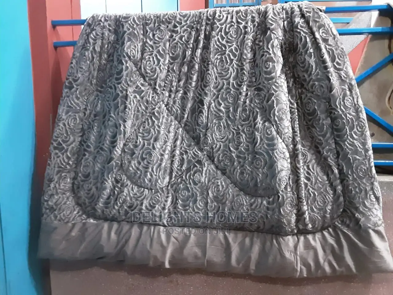 Plain Woolen Duvets 5by6