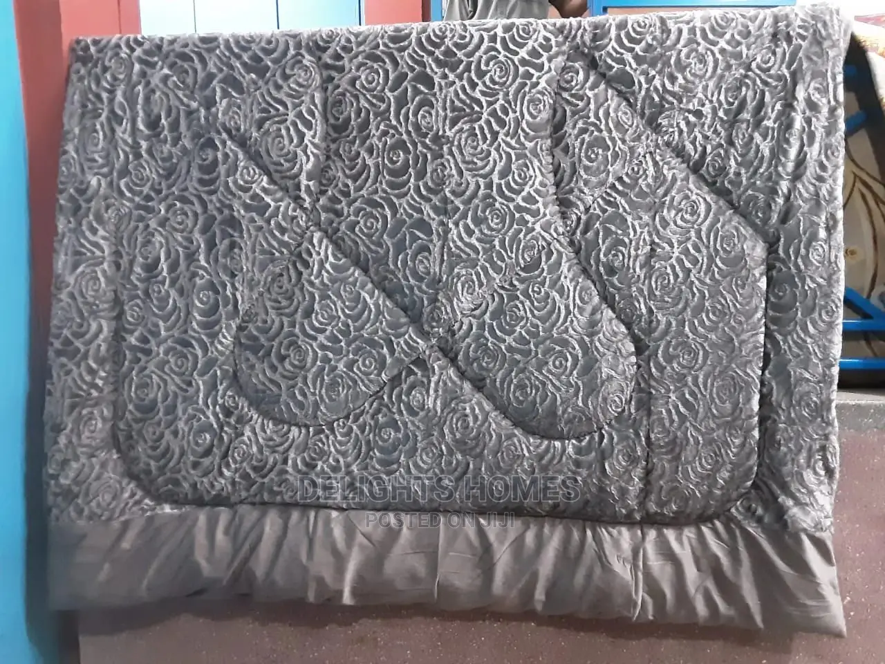 Plain Woolen Duvets 5by6