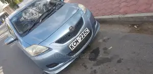 Toyota Belta 2011 Blue