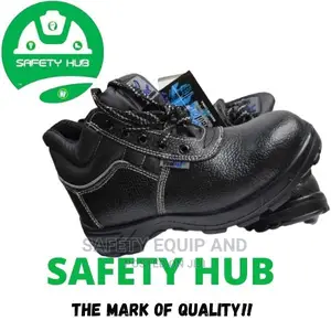 Vaultex Safety Footwear/ Safety Boots/ Safety Shoes