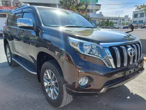 Toyota Land Cruiser Prado 2016 Brown