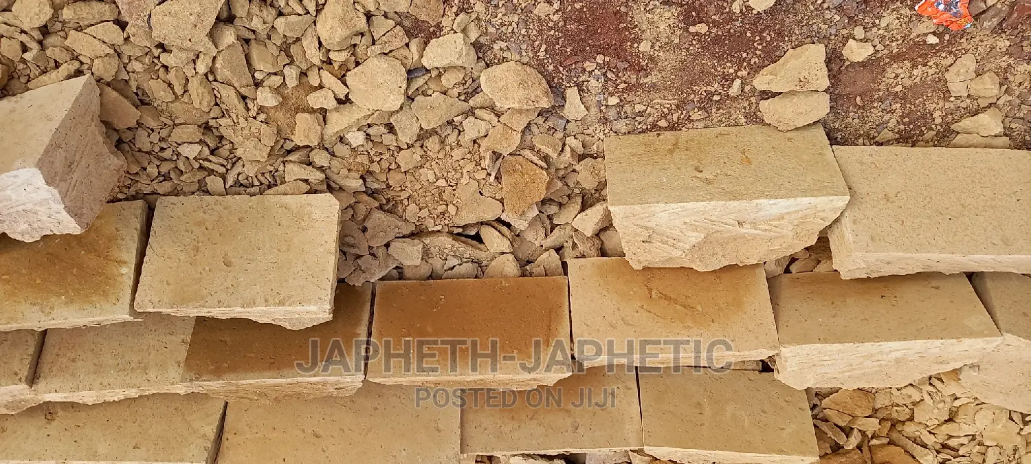 Brown/Yellow Stones