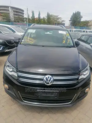 Volkswagen Tiguan 2015 Black
