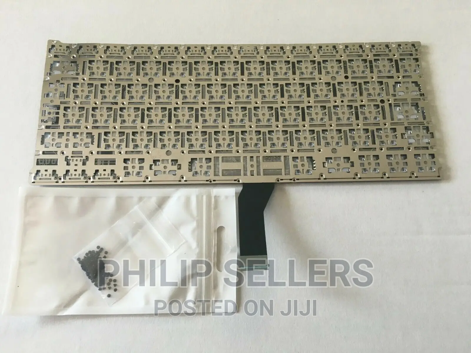 Keyboard W/Screws Set + Tool (Spanish) for Macbook Air 13" A