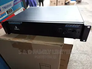 Behringer Europower 2500 Watts