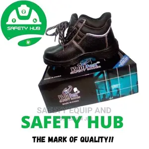 Vaultex Safety Footwear/ Safety Boots/ Safety Shoes