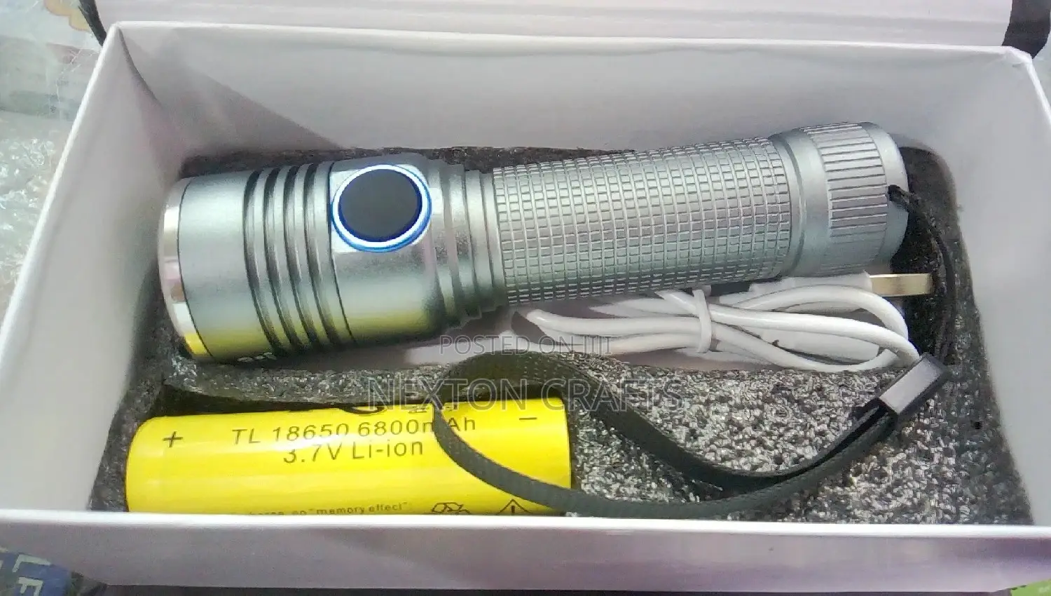 Super Bright LED Rechargeable Flashlight