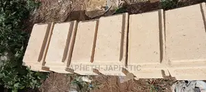 Brownish,Yellowish Stones