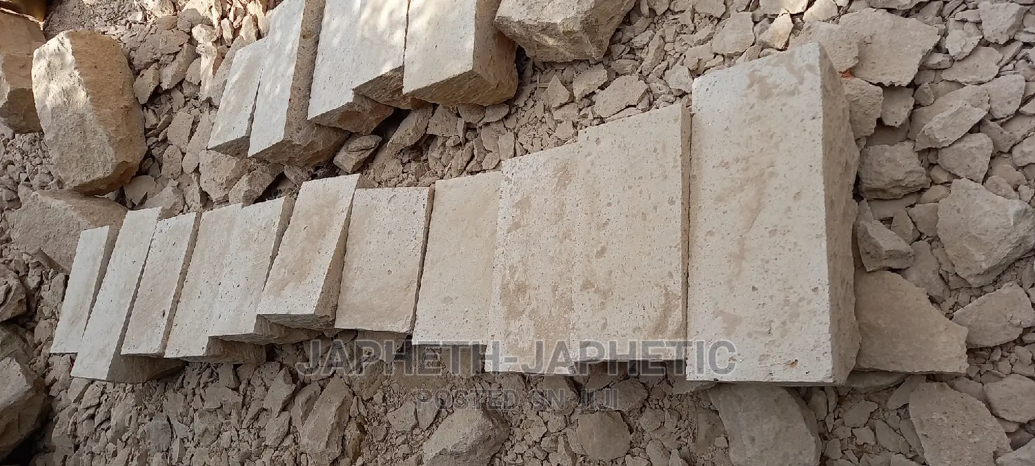 Any Shape Yellow/Brown Stones