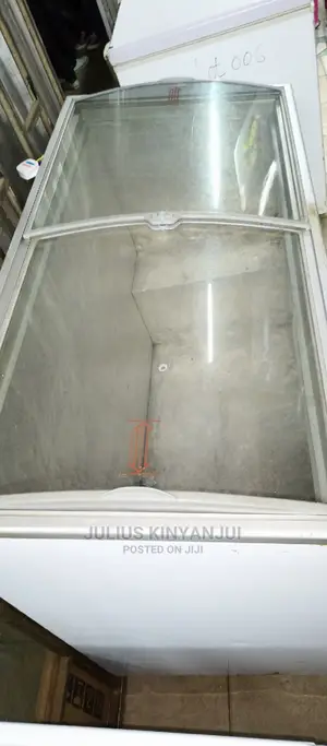 400 Litres Freezer