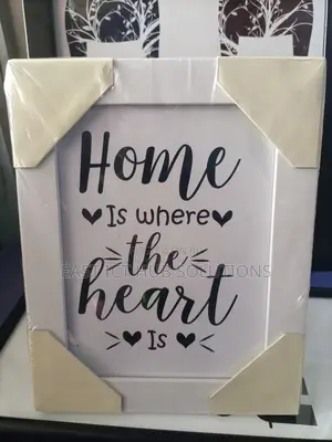 Decorate Your Sitting With A5 Catchy Wall Frames