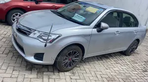 Toyota Axio 2015