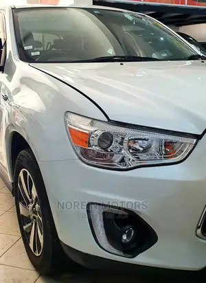 Mitsubishi RVR 2015 White