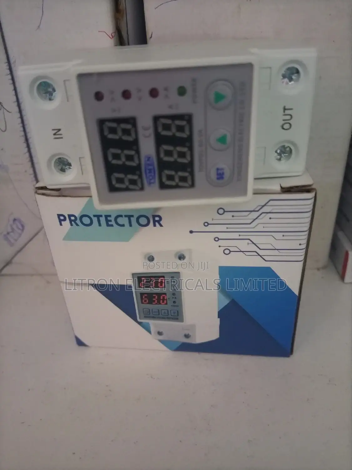 63A Automatic Voltage Switcher