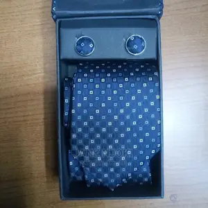 Packed Tie