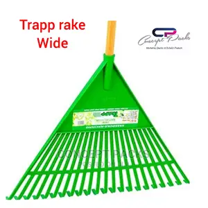 Trapp Brazil Rake With Wooden Handle