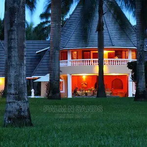 Furnished 6bdrm Mansion in Galu Diani, Ukunda for sale